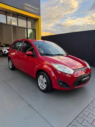 FORD FIESTA 1.6 ROCAM 8V FLEX 4P MANUAL FORD FIESTA 1.6 ROCAM 8V FLEX 4P MANUAL